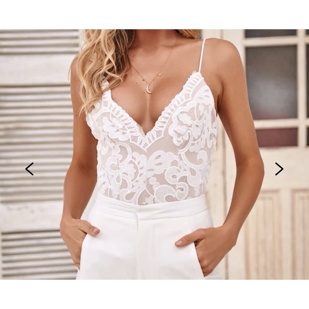 Hello Molly Vixen Lace Bodysuit Lingerie One Piece Lace Sz Small White Boho NEW